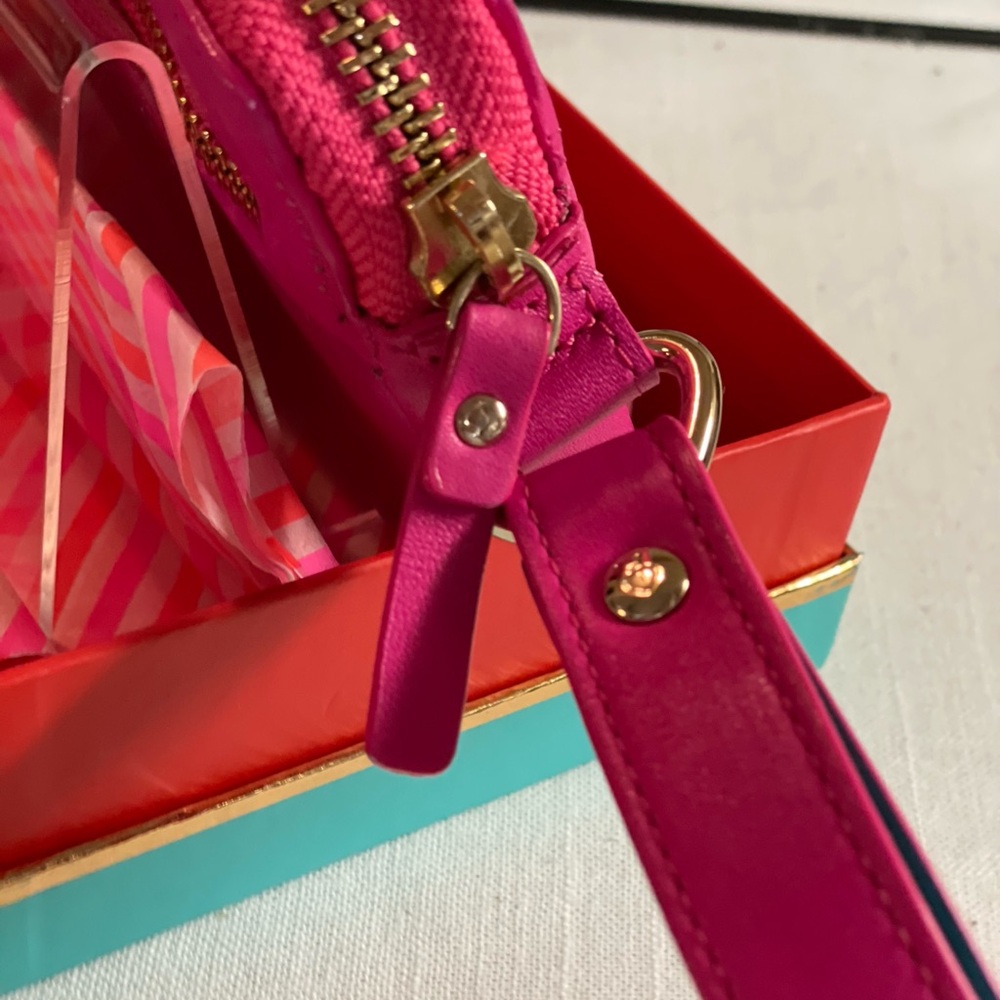 Kate Spade Pink wristlet - Picture 8 of 10